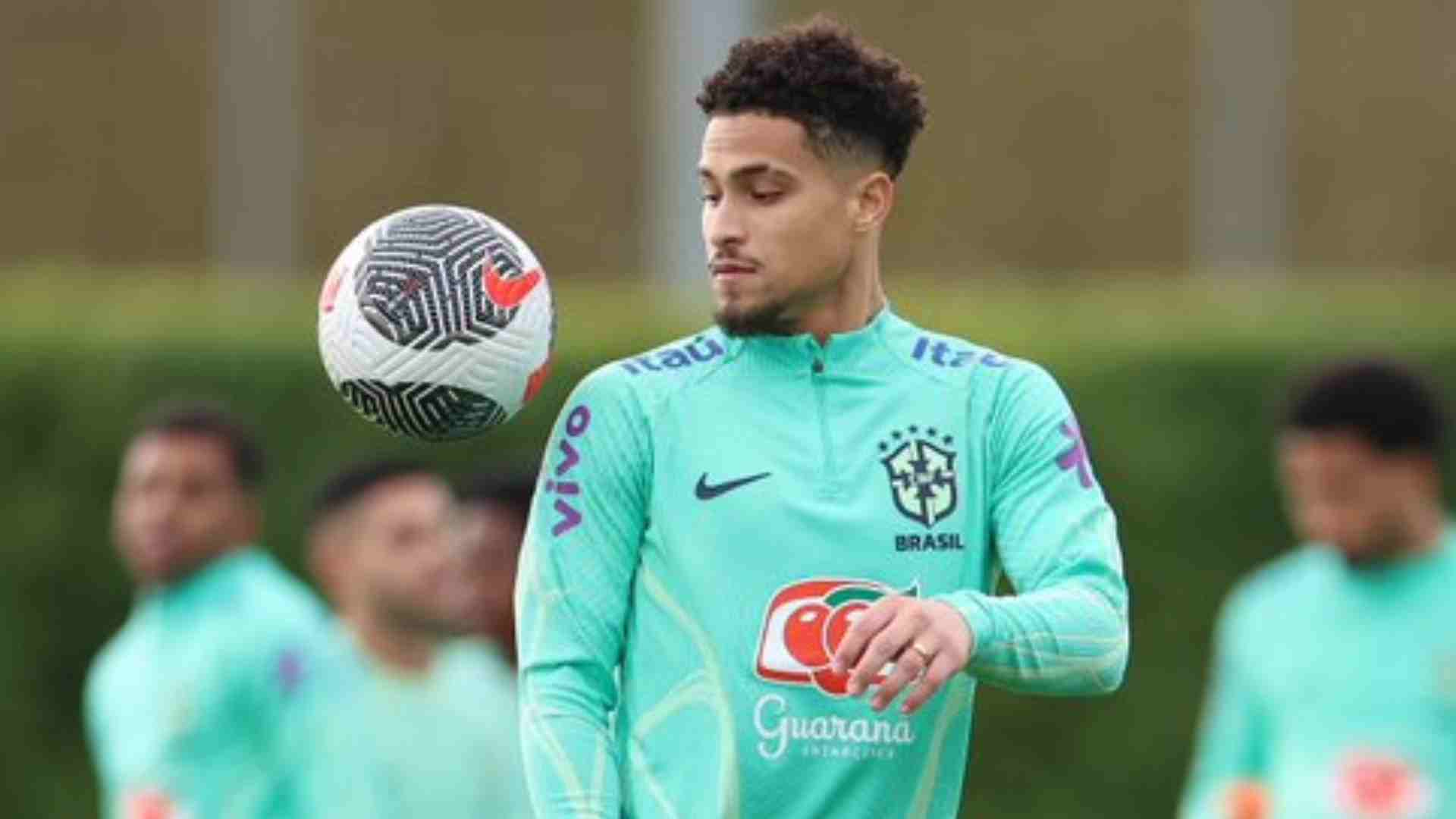 JOÃO GOMES EX-FLAMENGO, SE DERRETE AO RUBRO-NEGRO EM ENTREVISTA