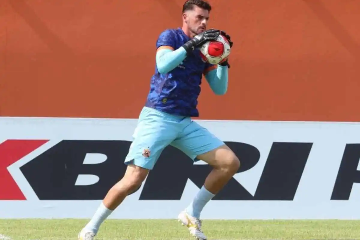 DE OLHO NO RIVAL: NOVA IGUAÇU ACERTA VENDA DE GOLEIRO ANTES DA DECISÃO CONTRA O FLAMENGO