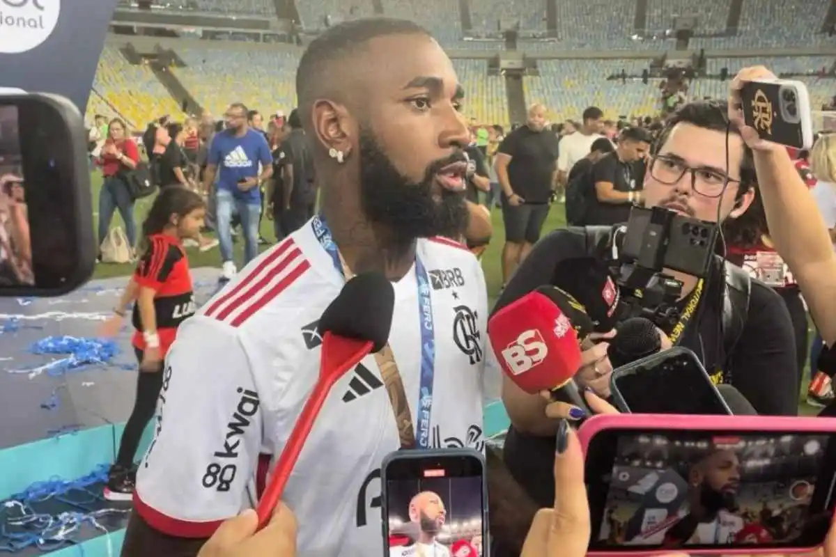 GERSON FAZ MISTÉRIO SOBRE RETORNO AO FLAMENGO, MAS PROJETA: ''VOLTAR MAIS FORTE''