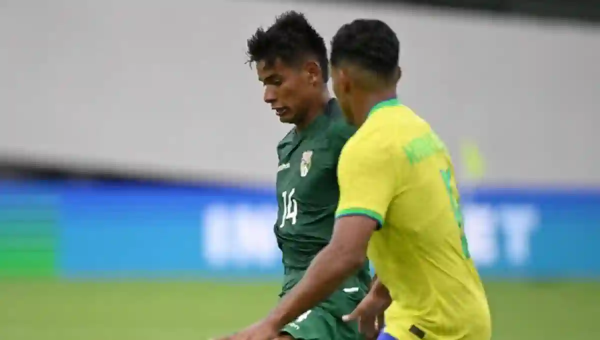 Yomar Rocha na Seleção Boliviana / Divulgação