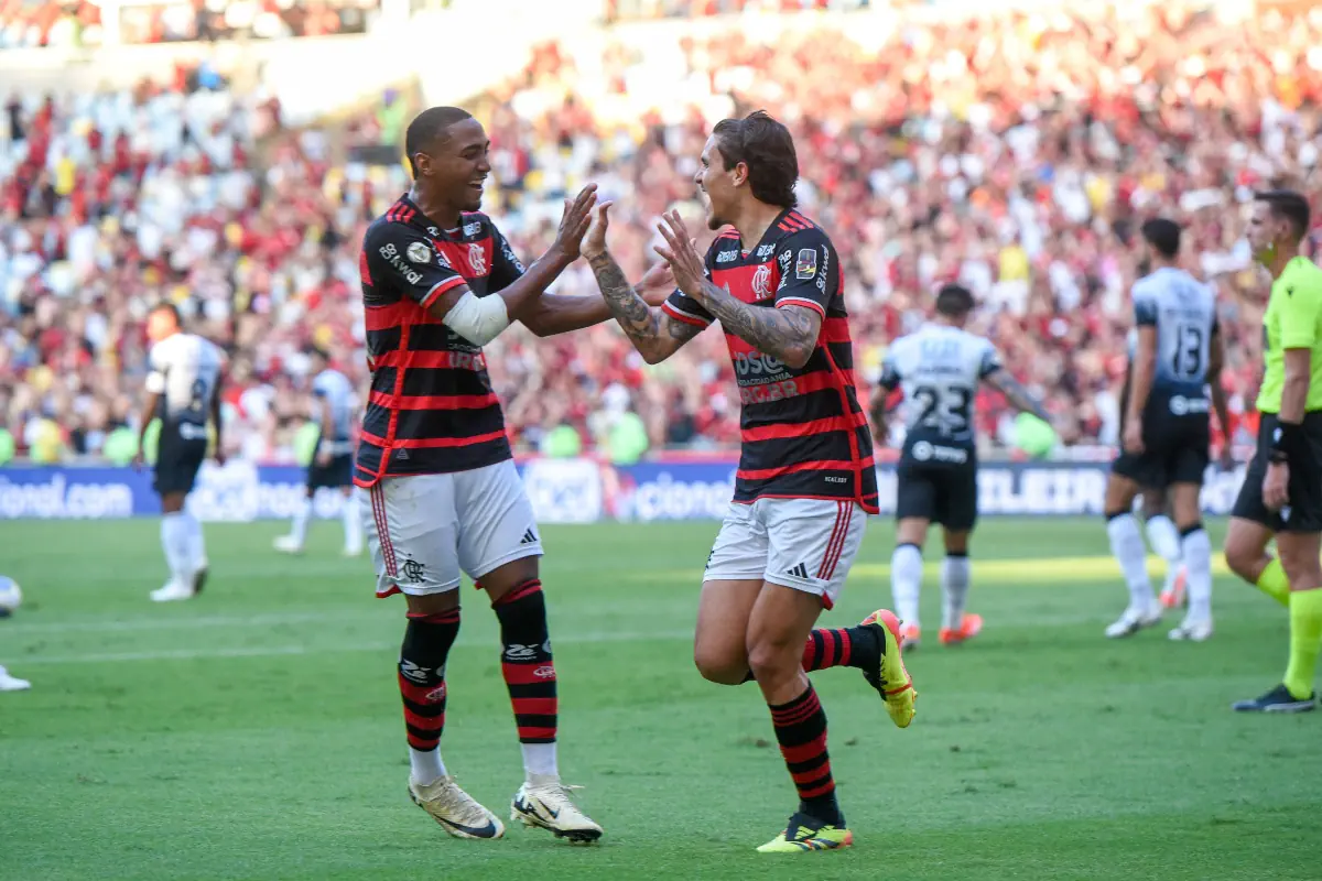 TITE DE OLHO! PEDRO É SUBSTITUÍDO COM DORES NA COXA E PODE DESFALCAR O FLAMENGO CONTRA O BOLÍVAR