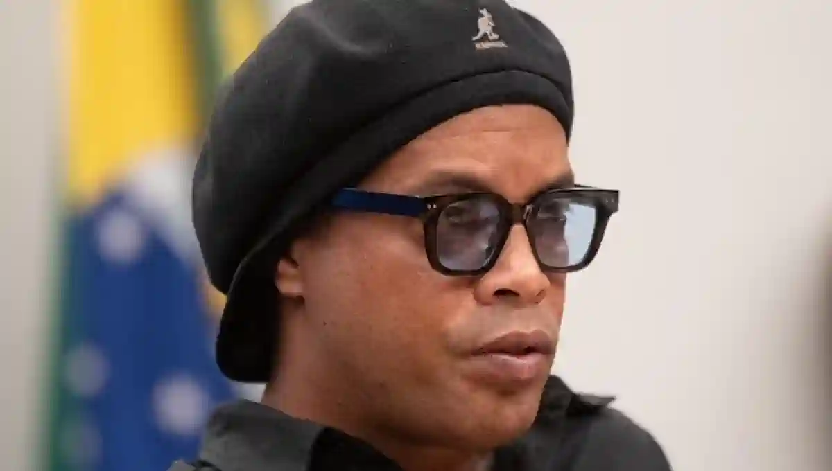 Ronaldinho Gaúcho / Disclosure