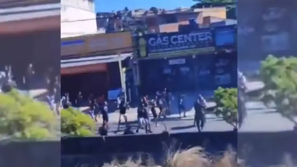 AÍ NÃO! TORCIDAS ORGANIZADAS DE FLAMENGO E FLUMINENSE ENTRAM EM CONFRONTO ANTES DE CLÁSSICO