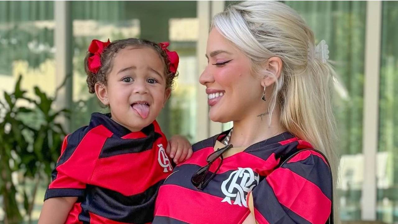 Karoline lima viveu aproximação com torcida do Flamengo por conta do Léo Pereira - Foto: Reprodução