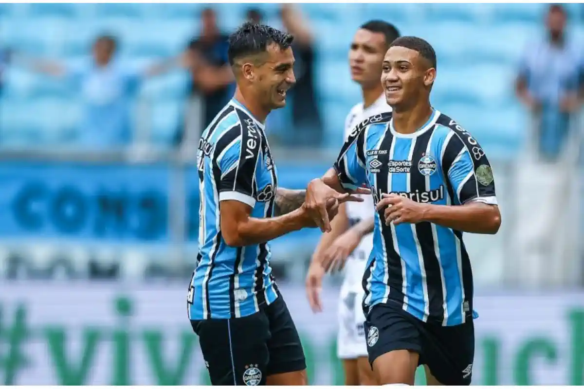 JOIA DO GRÊMIO E DESTAQUE NA TEMPORADA SERÁ DESFALQUE DO TIME GAÚCHO CONTRA O FLAMENGO