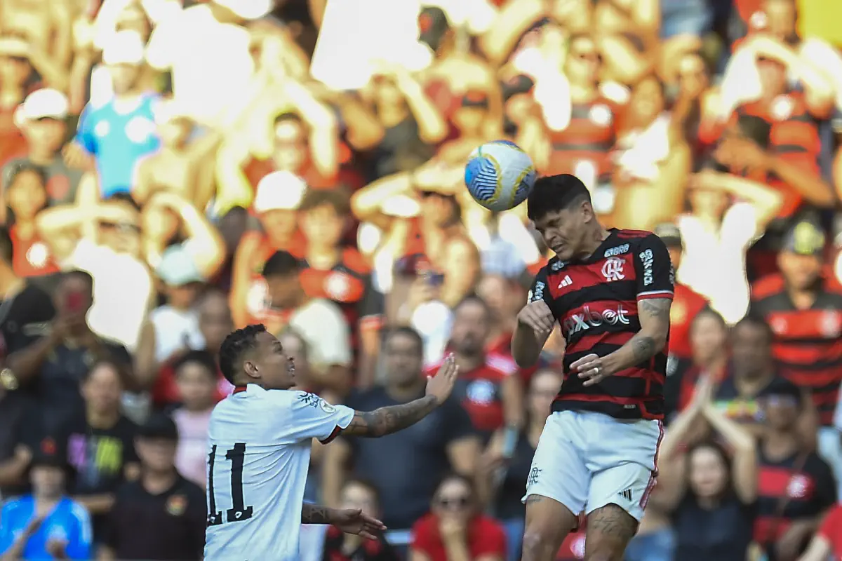 FLAMENGO APROVEITA TROPEÇOS DE PALMEIRAS E BOTAFOGO E VOLTA A LIDERANÇA DO BRASILEIRÃO; VEJA A TABELA ATUALIZADA