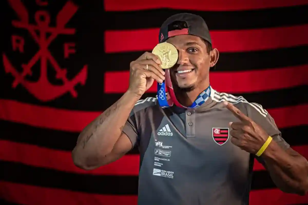 FLAMENGO ATHLETE WILL BE FLAG BEARER OF THE BRAZILIAN DELEGATION AT THE PARIS 2024 OLYMPICS