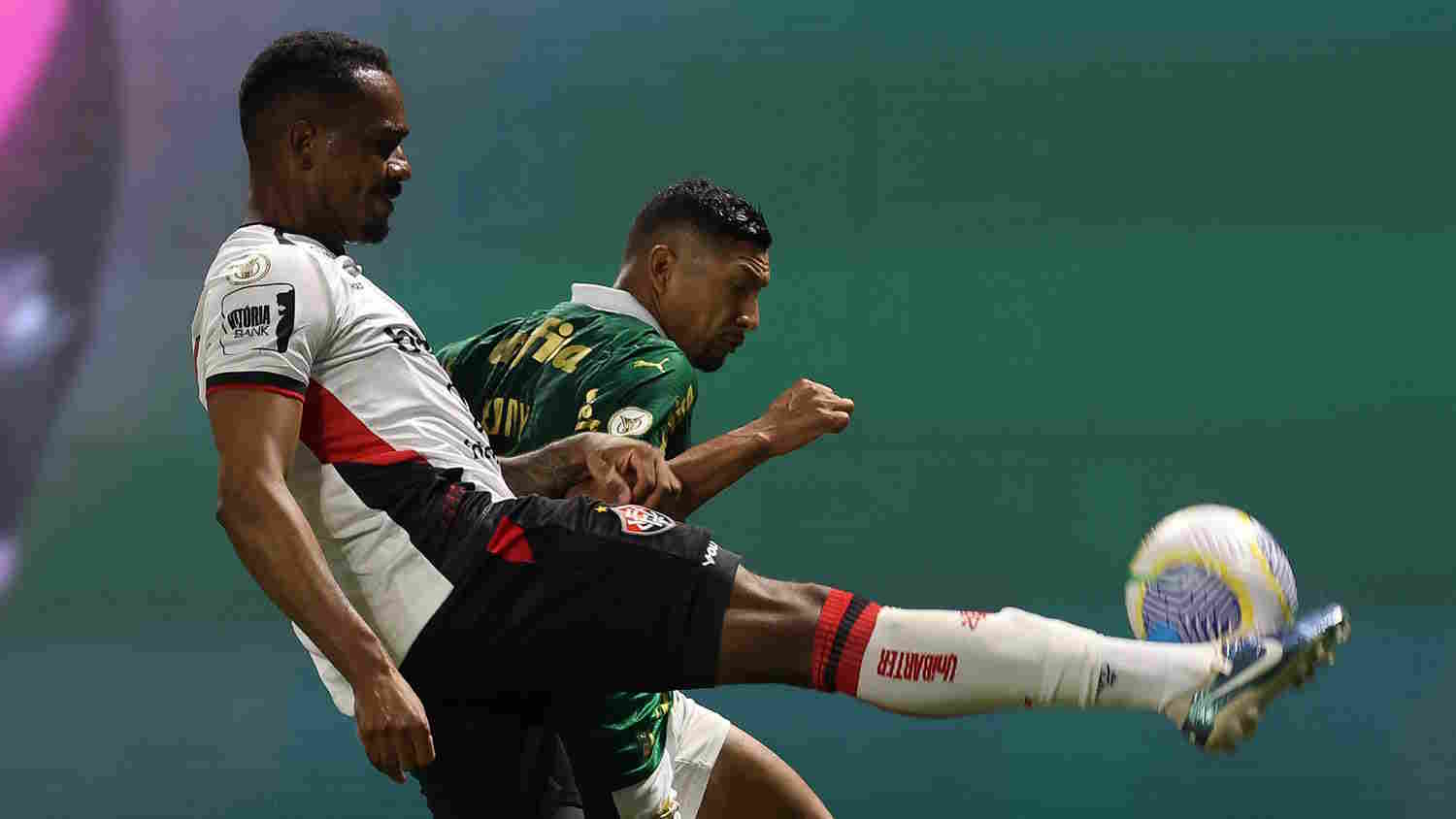 Antes de enfrentar o Flamengo, atacante do Palmeiras desabafa sobre momento da equipe