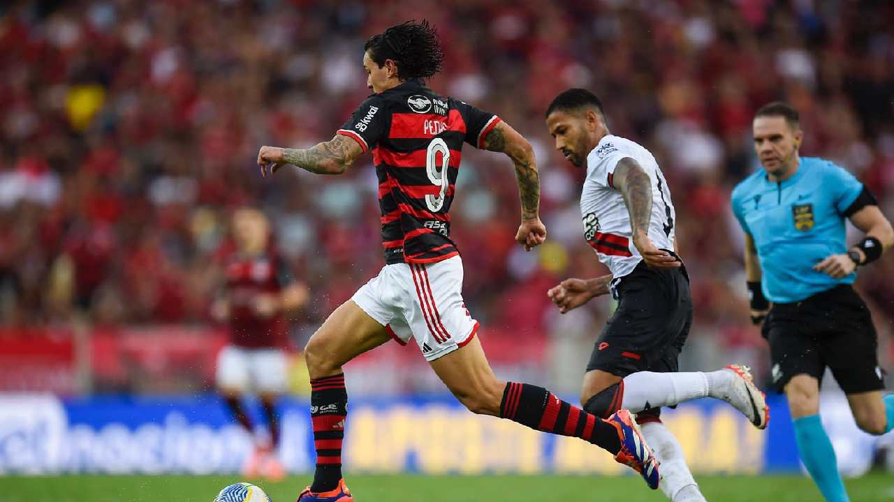 TÉCNICO DO FLAMENGO, TITE FALA SOBRE DIFICULDADE DO BRASILEIRÃO: "É MUITO DIFÍCIL"