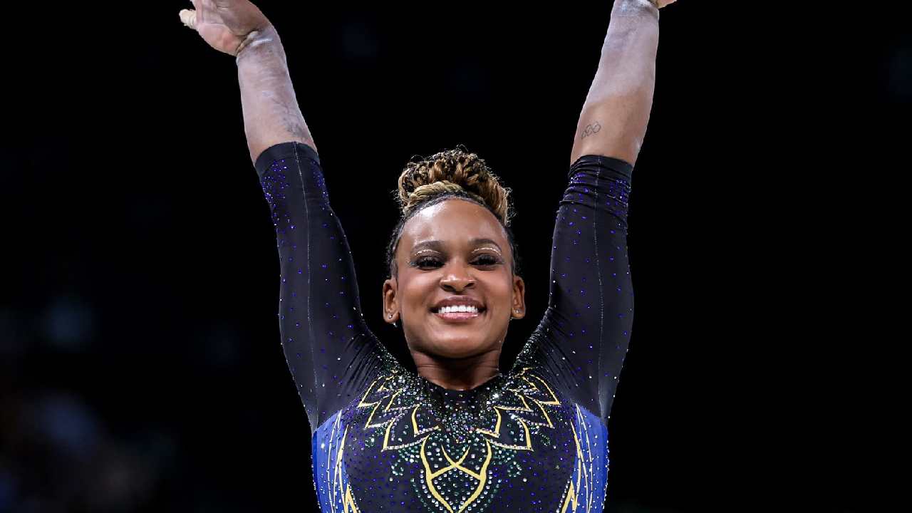 ATLETA DO FLAMENGO, REBECA ANDRADE CONQUISTA 3ª MEDALHA OLIMPÍCA AOS 25 ANOS