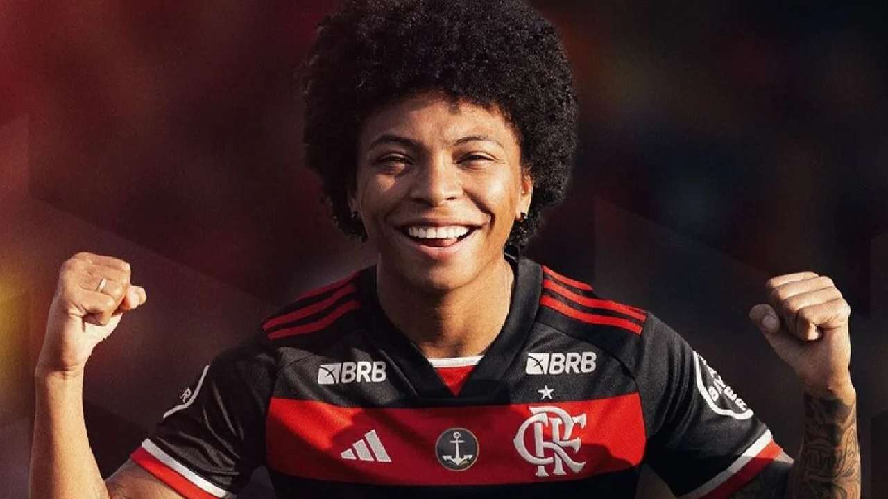 FLAMENGO ANUNCIA PRIMEIRO REFORÇO PARA O CAMPEONATO BRASILEIRO FEMININO