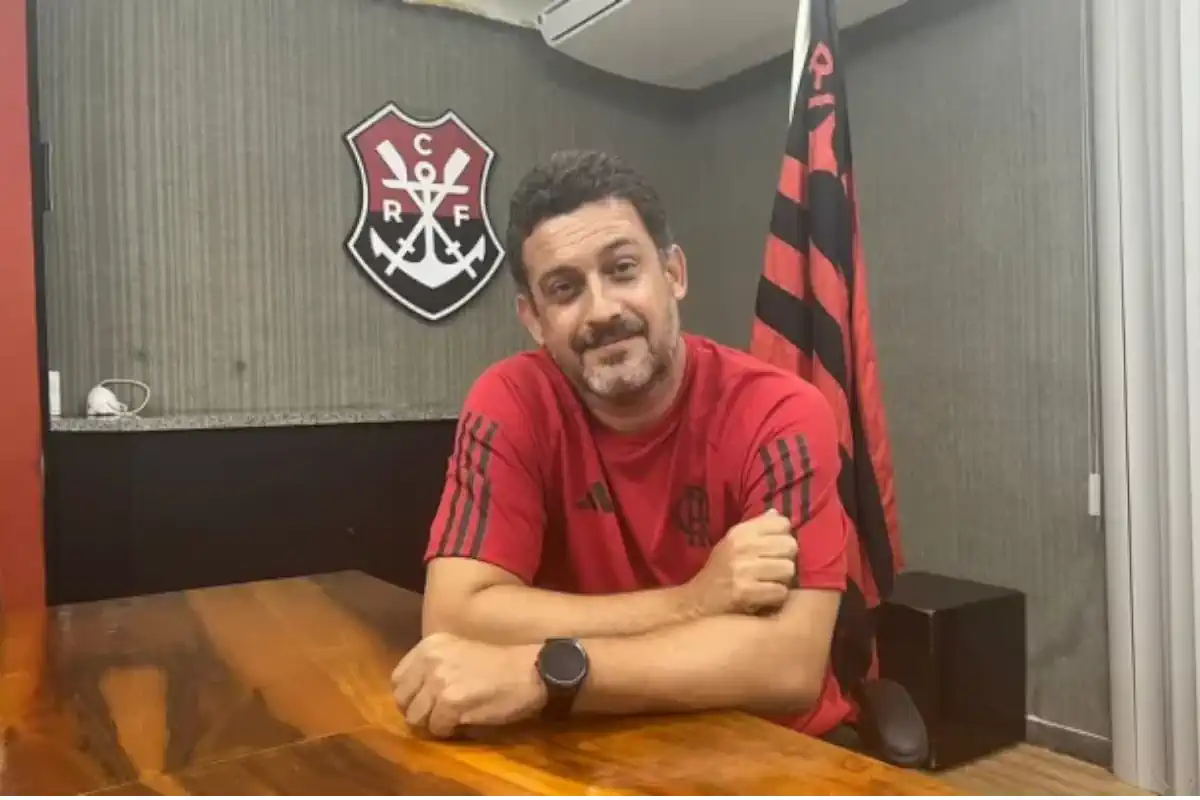 VICE DO FUTEBOL DE BASE DO FLAMENGO  PROJETA TER "MELHOR BASE DO MUNDO" E CONTA COM FUTSAL NO NINHO DO URUBU