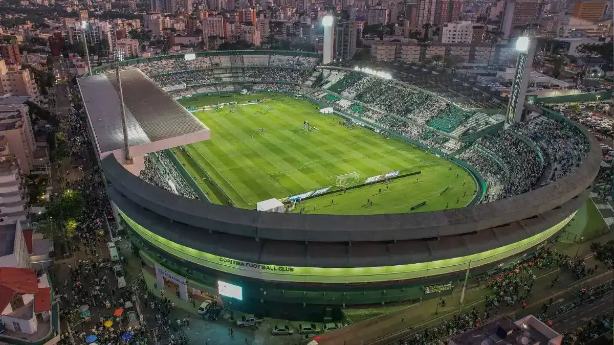 Brasil x Equador! Veja a parcial de ingressos vendidos para o jogo da Seleção no Couto Pereira