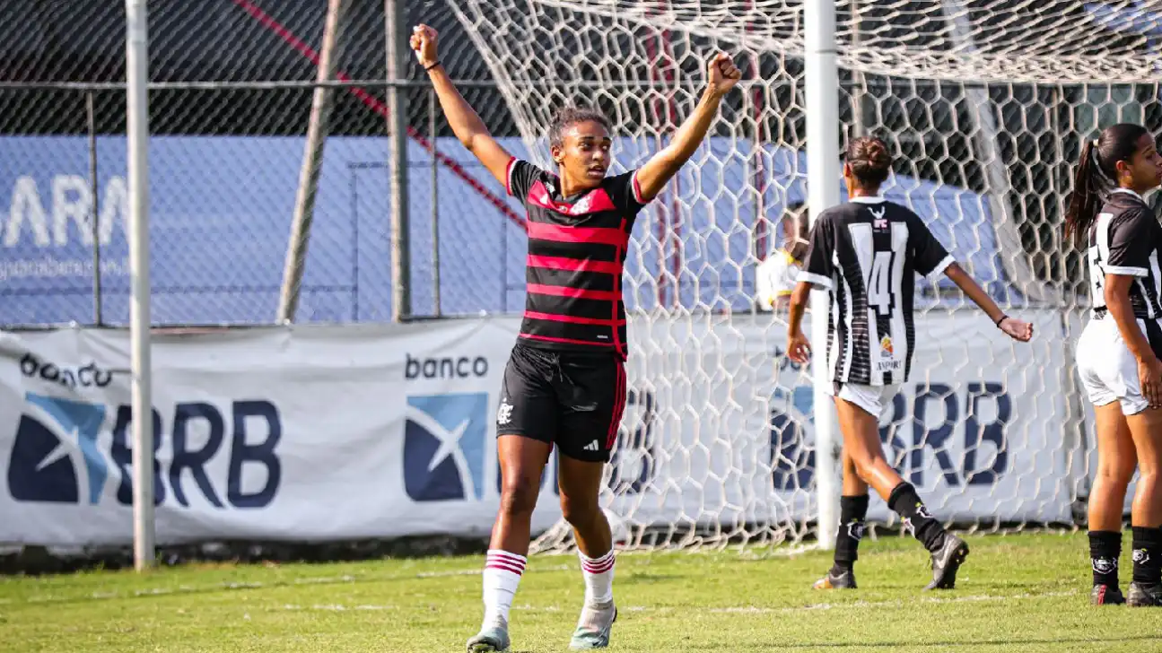 Flamengo goleia Americano por 10 a 0 na segunda rodada do Carioca Feminino Sub-20