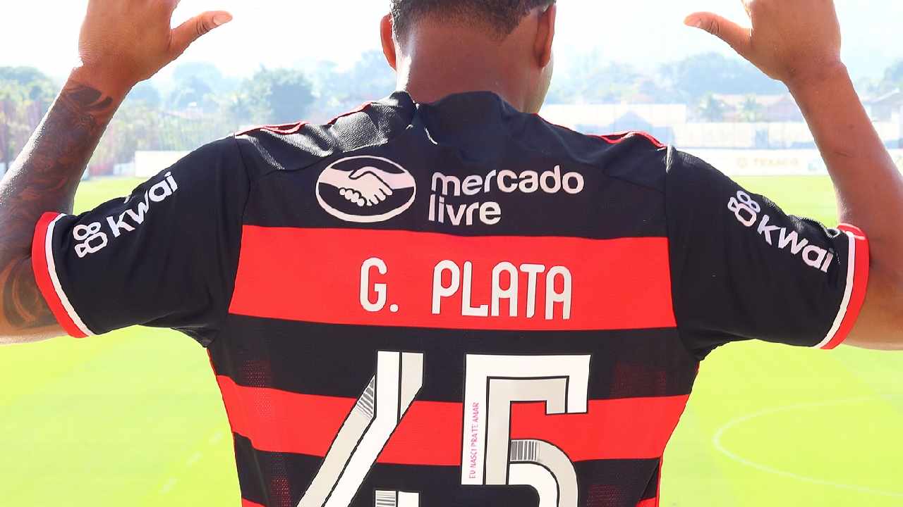 Gonzalo Plata aparece no BID está liberado para estrear pelo Flamengo