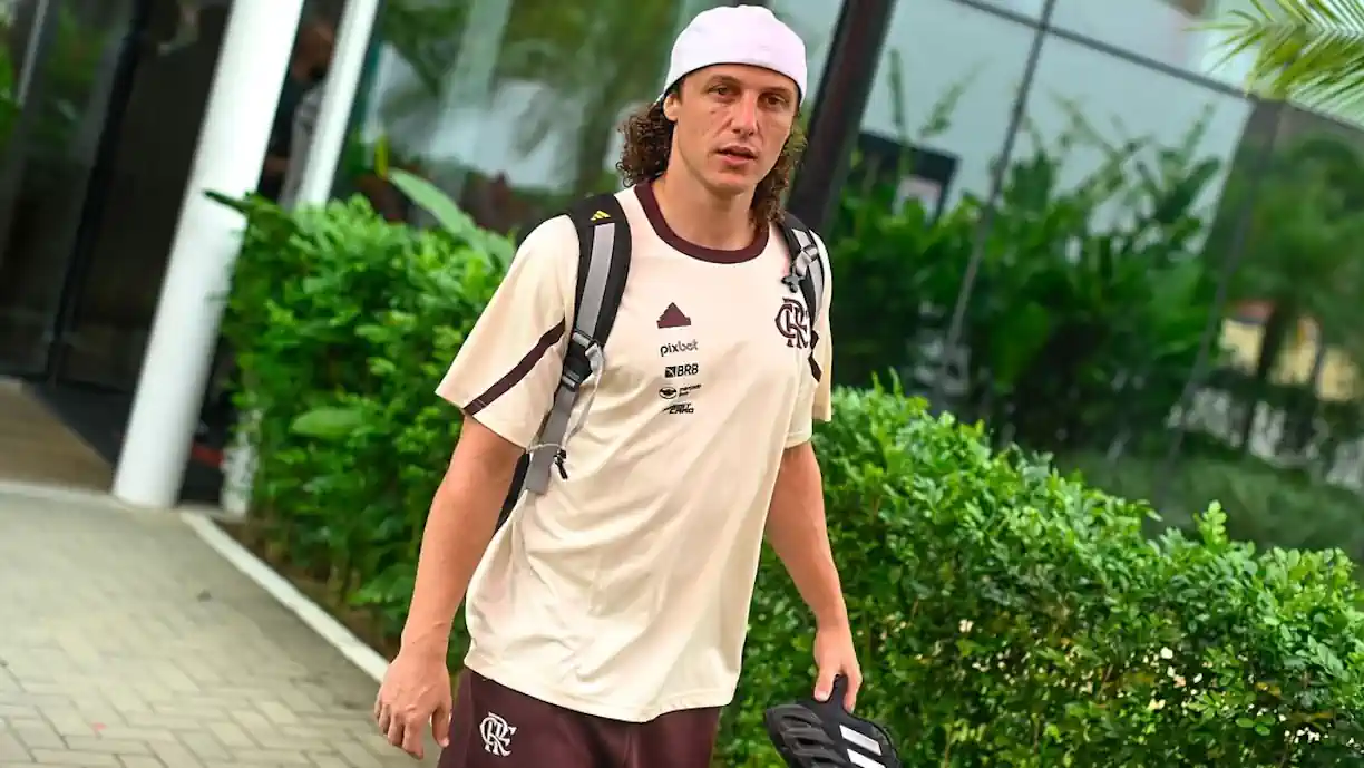 David Luiz tem 37 anos e pode ou não ficar no Flamengo em 2025. Foto: Gilvan de Sousa/CRF