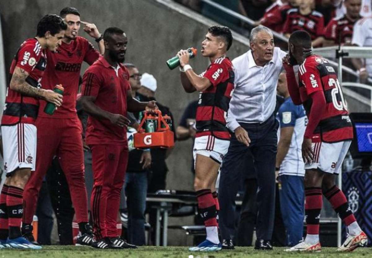 Gerson sends a farewell message to Tite - Photo: Reproduction/Instagram