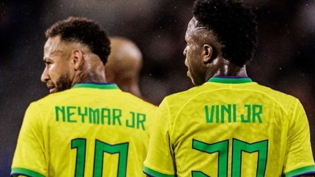 Neymar declara apoio ao atacante ( Foto/ Reprodução) 