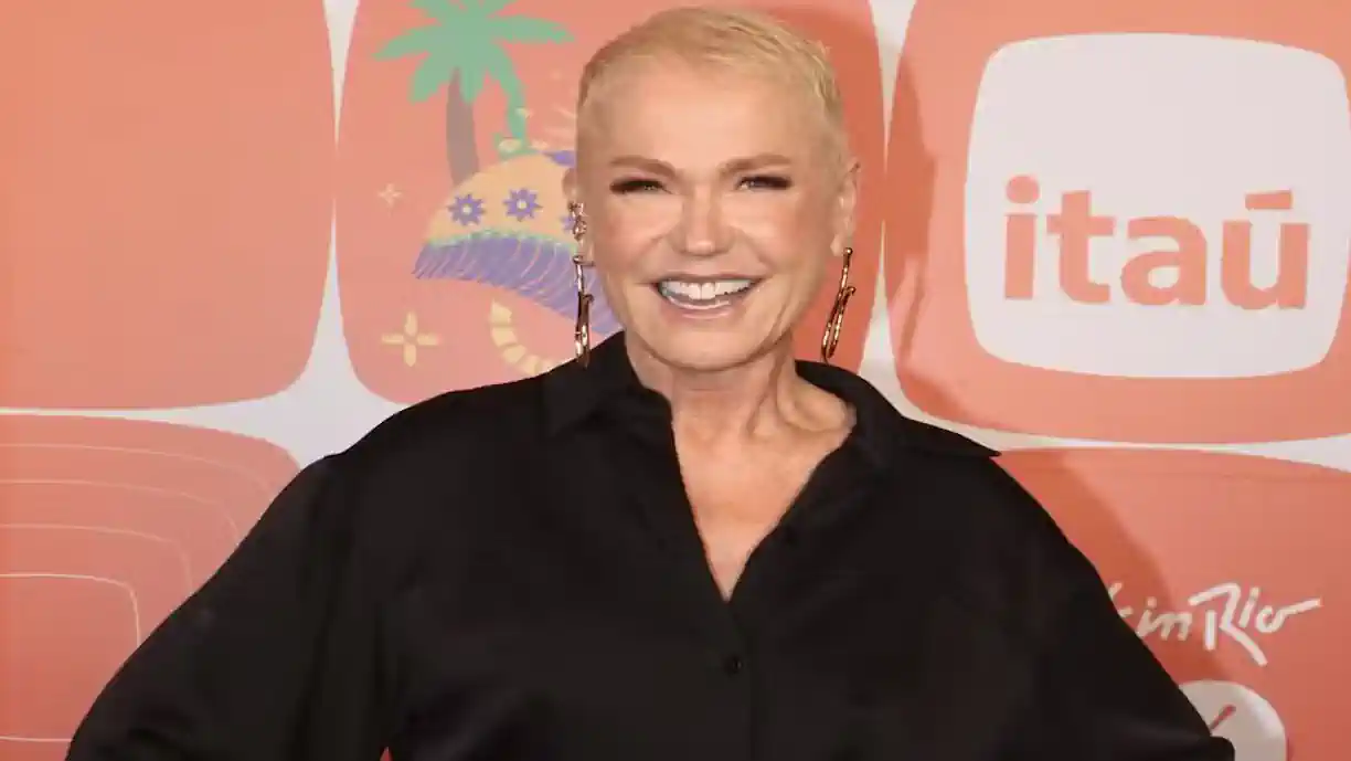 Xuxa faz revelação surpreendente sobre estética: "Quem sabe até ..."