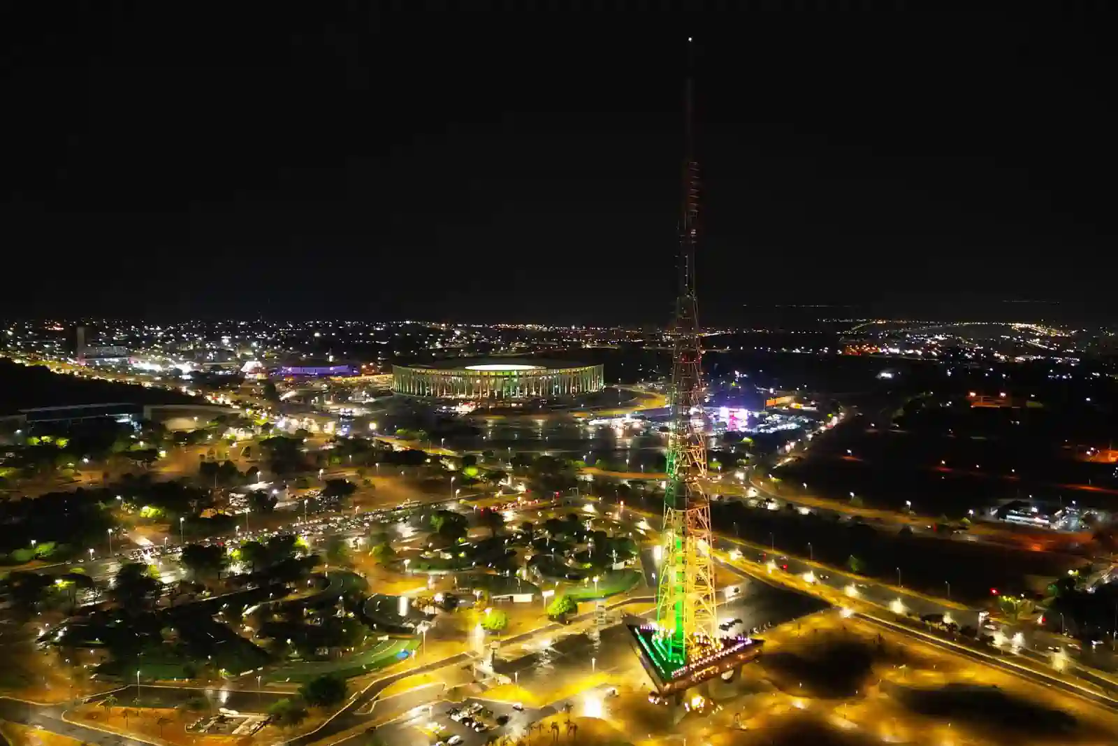 Brasília fica de verde e amarelo as vésperas de Brasil x Peru no Mané Garrincha