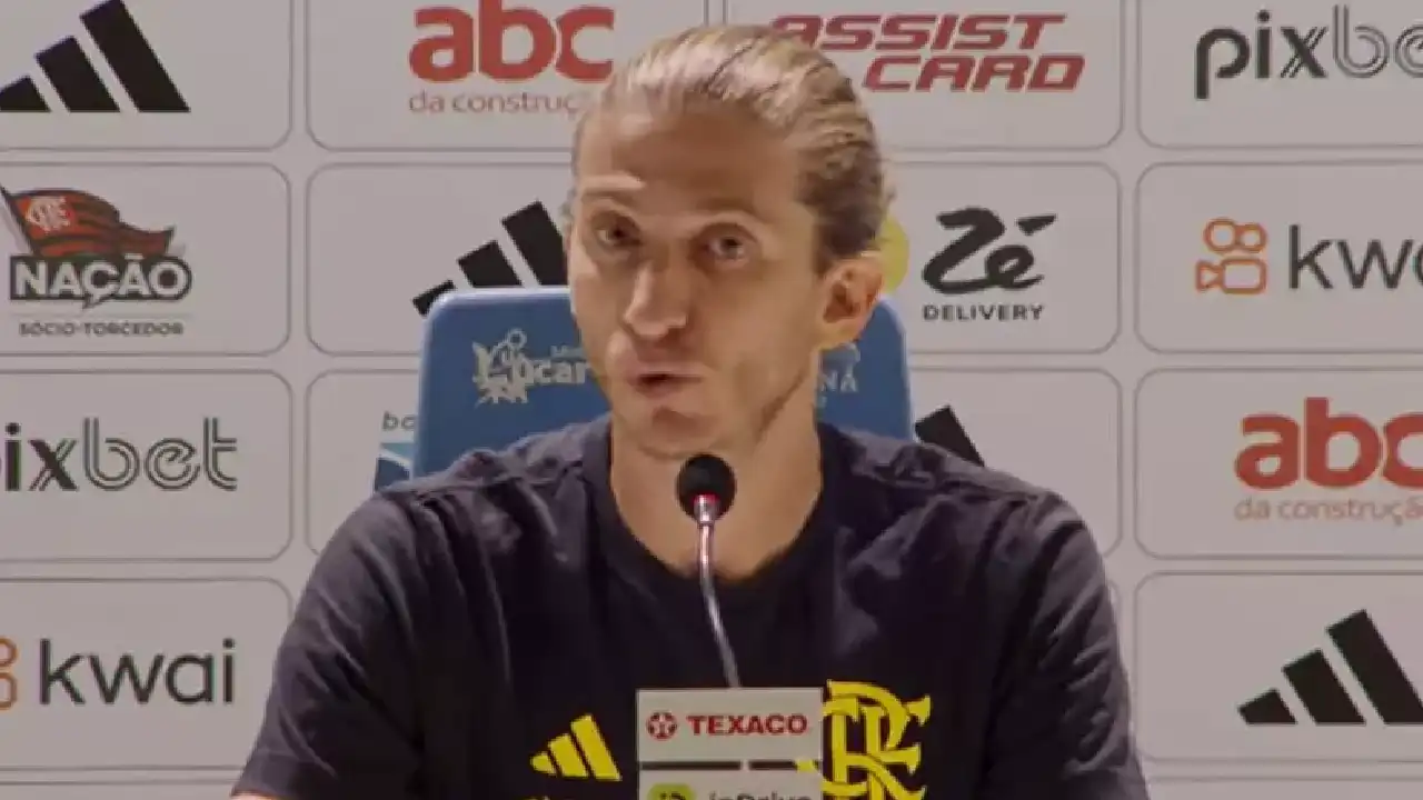 Filipe Luís destaca cansaço e decisões estratégicas no Flamengo x Internacional - foto: Reprodução