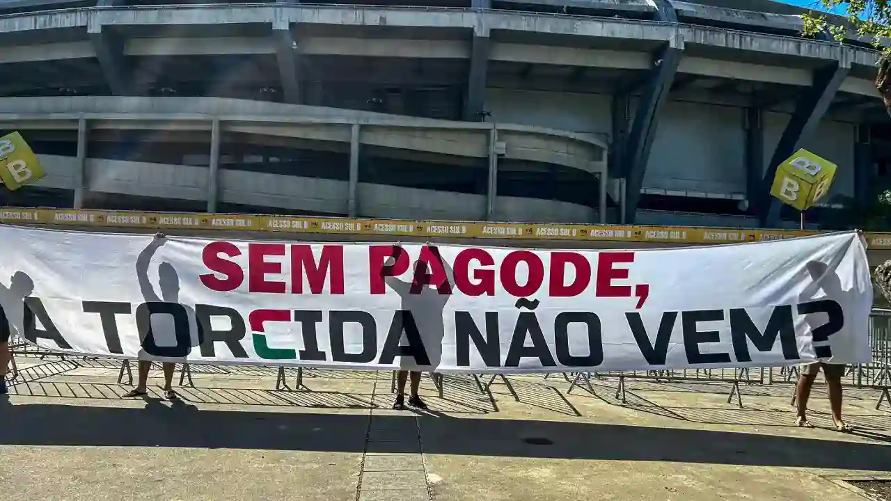 Torcida do Fluminense não deve comparecer em duelo contra o Flamengo pelo Brasileirão - Foto: Reprodução