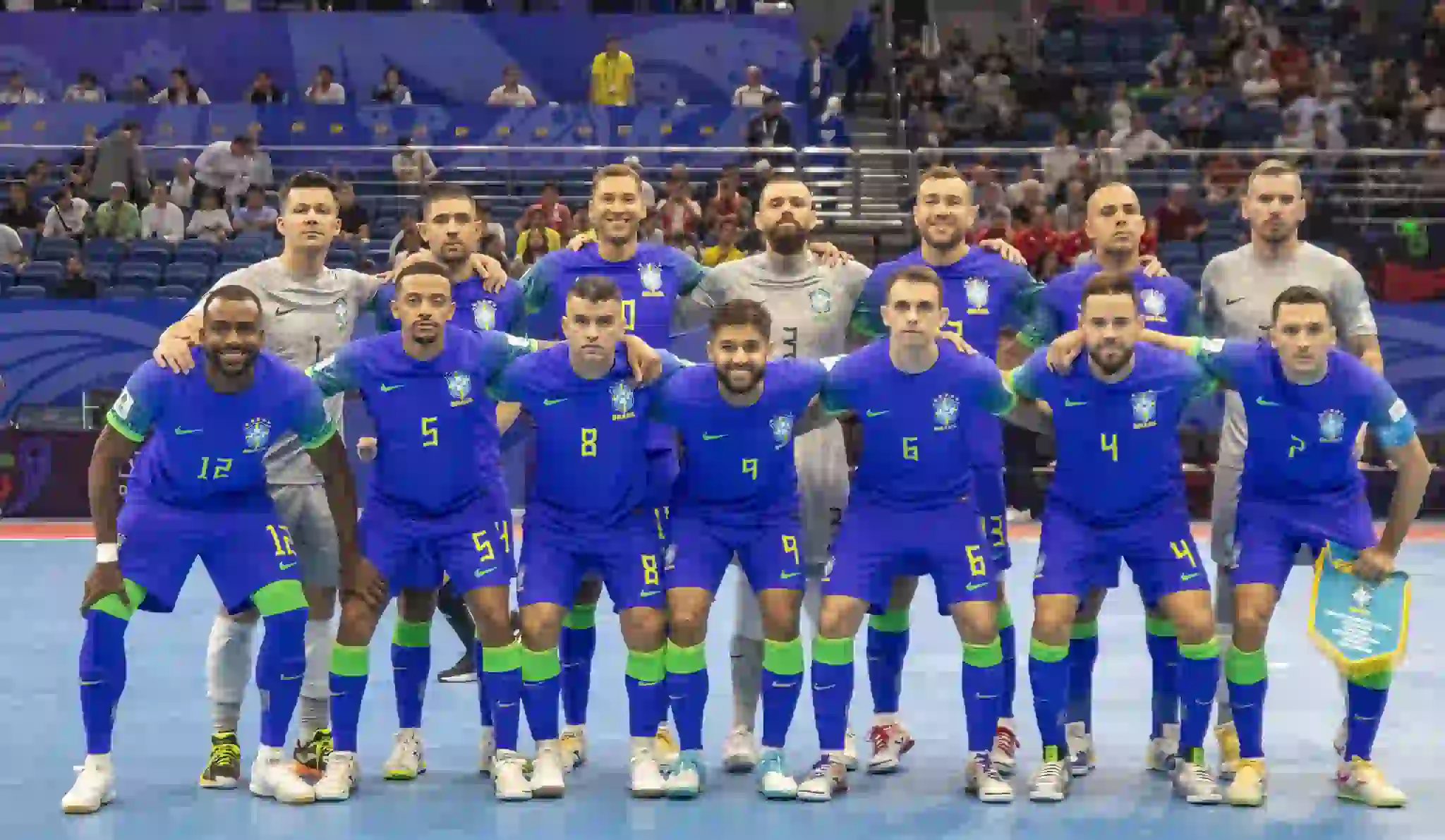 Brasil e Argentina disputam a final da Copa do Mundo de Futsal neste domingo