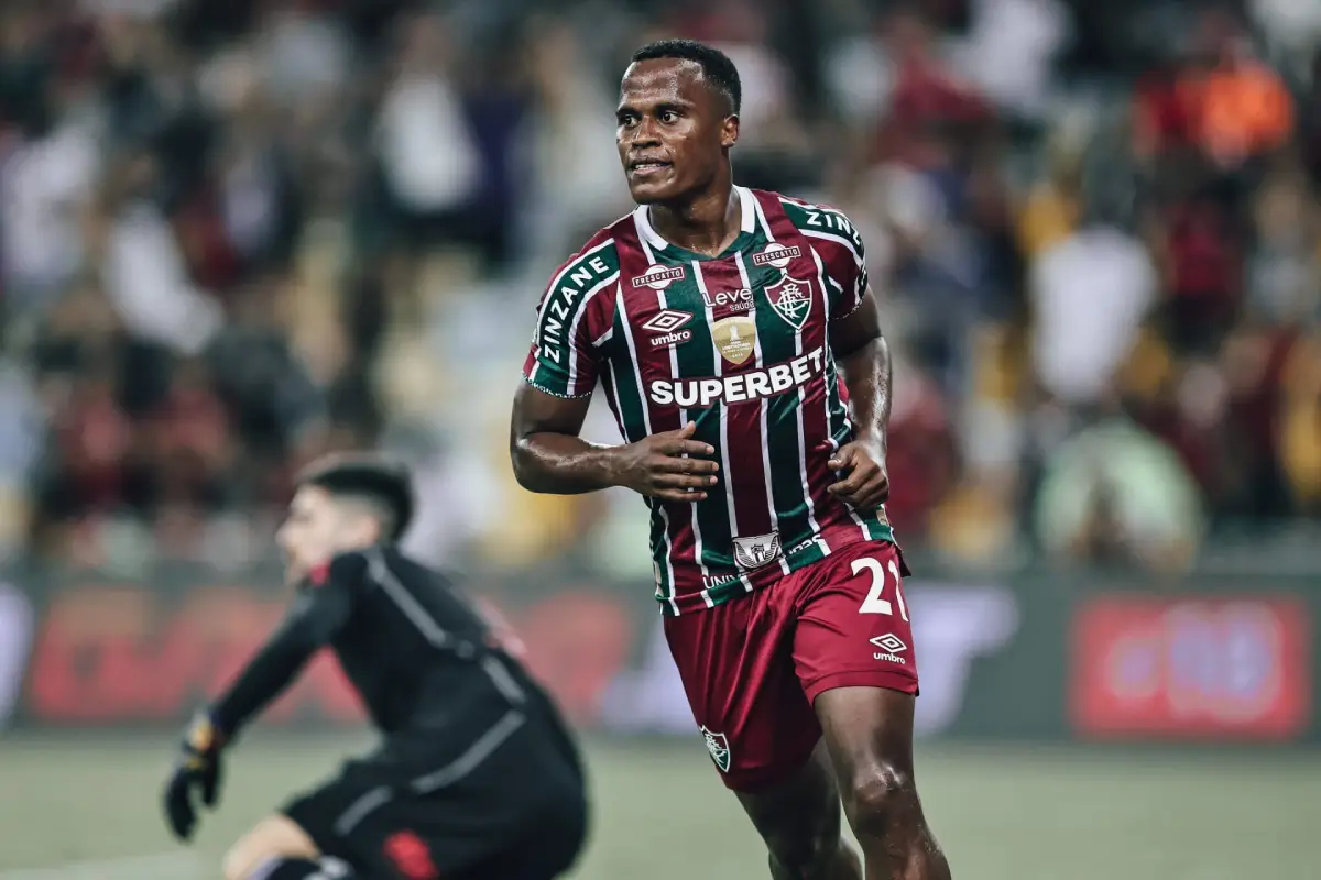 Flamengo perdeu para o Fluminense pela primeira vez em 8 jogos - Foto: Lucas Merçon/Fluminense