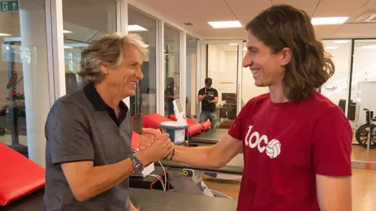 Jorge Jesus foi treinador de Filipe Luís no Flamengo - Foto: Reprodução