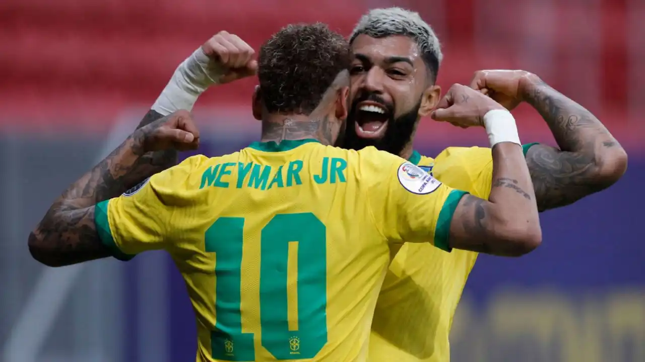 Gabigol comemora retorno de Neymar aos gramados: "Futebol está mais feliz"