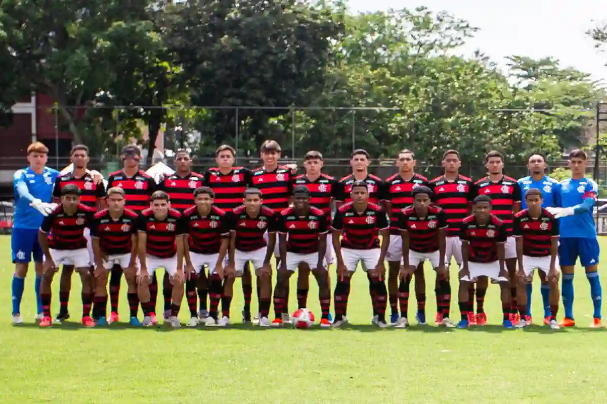 Flamengo vence Nova Iguaçu e garante vaga na semifinal do Carioca Sub-17