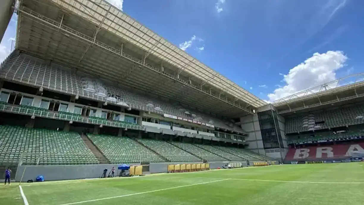 Flamengo tenta igualar histórico na Arena Independência em confronto contra Cruzeiro