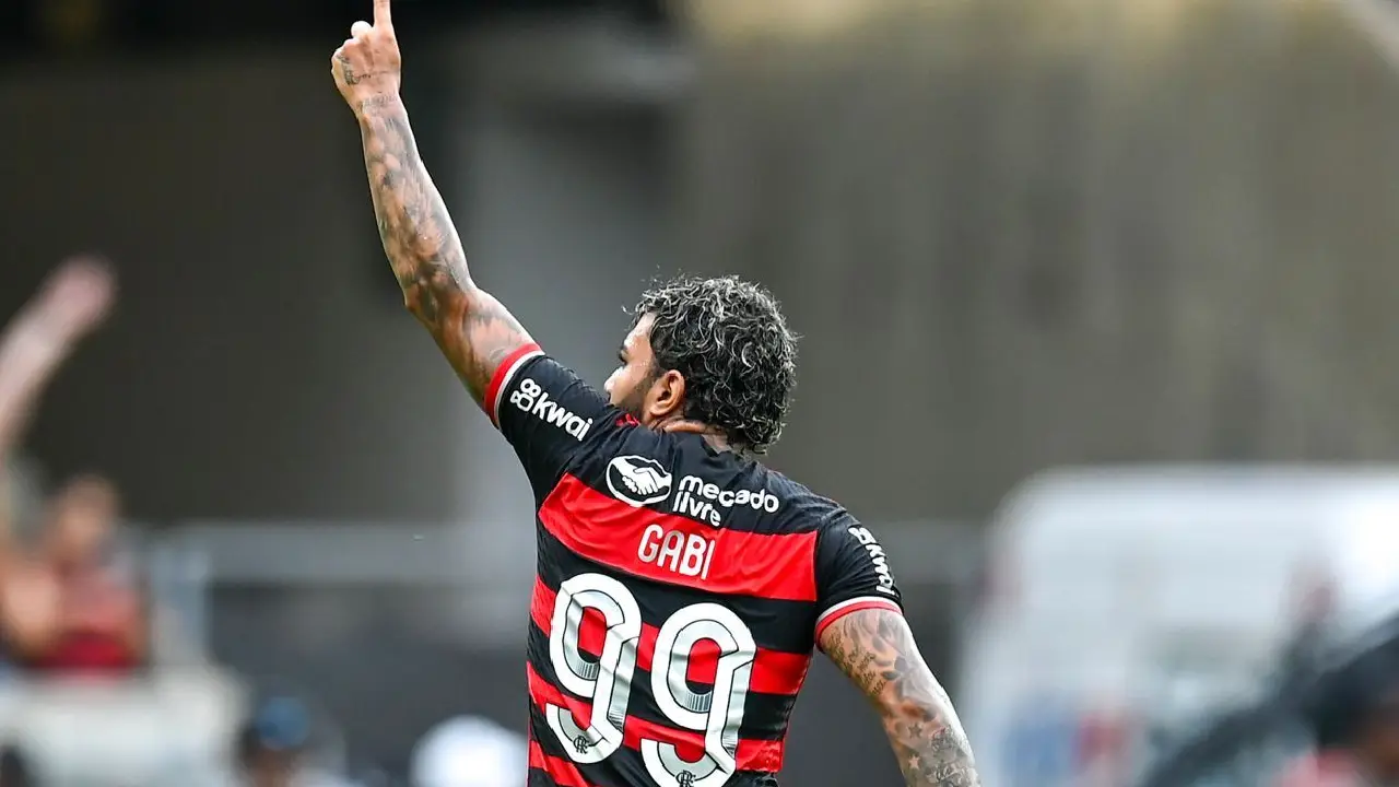  Gabigol celebra gol pelo Flamengo na Copa do Brasil 2024, encerrando jejum em finais - foto: Reprodução