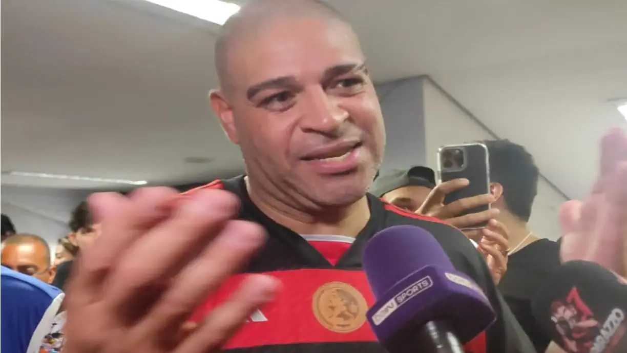 Adriano Imperador fala sobre homenagens em jogo de despedida no Maracanã (Reprodução/Gazeta do Urubu)