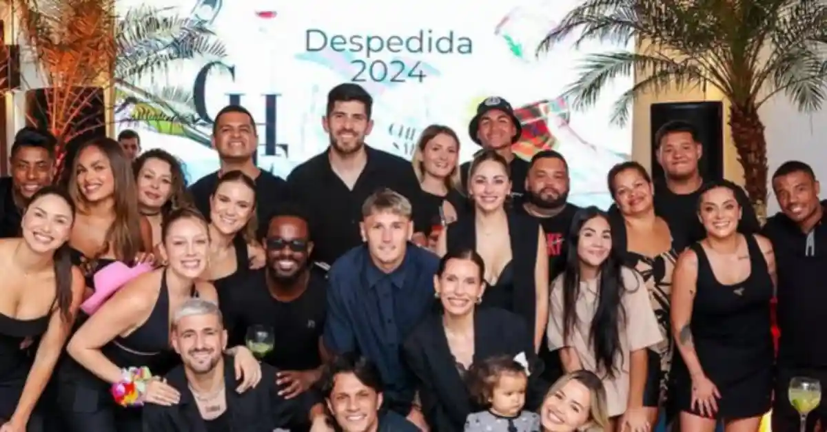 Elenco do Flamengo tem festa em festa de despedida em 2024