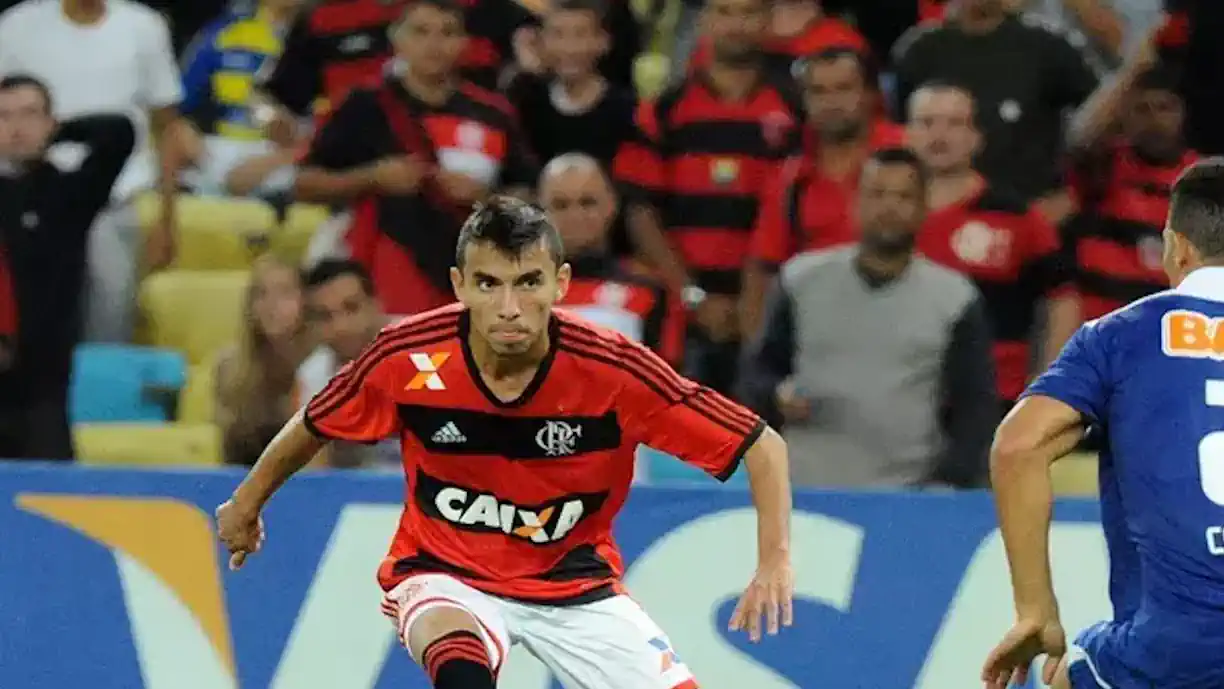 Ex-Flamengo lamenta comparações com Neymar no início da carreira (Foto: Alexandre Vidal/Flamengo)