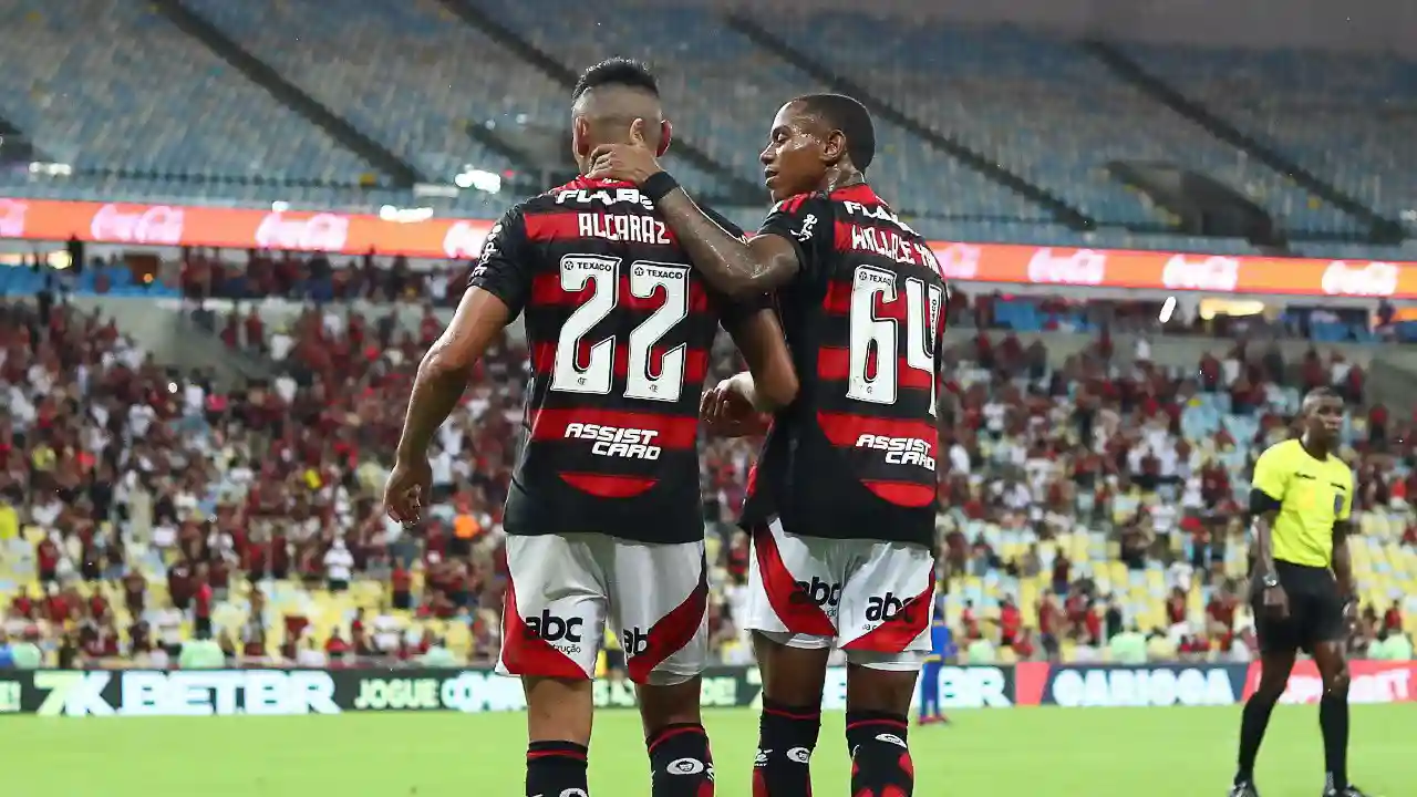  Carlos Alcaraz é emprestado ao Everton, e Flamengo garante cláusula de compra obrigatória ao fim da temporada - foto: reprodução