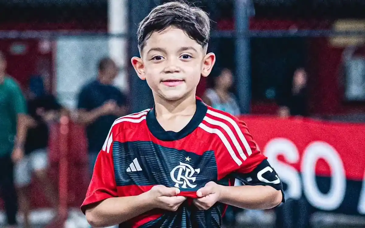 Corinthians e Palmeiras brigam para tirar a joia de apenas 6 anos do Flamengo