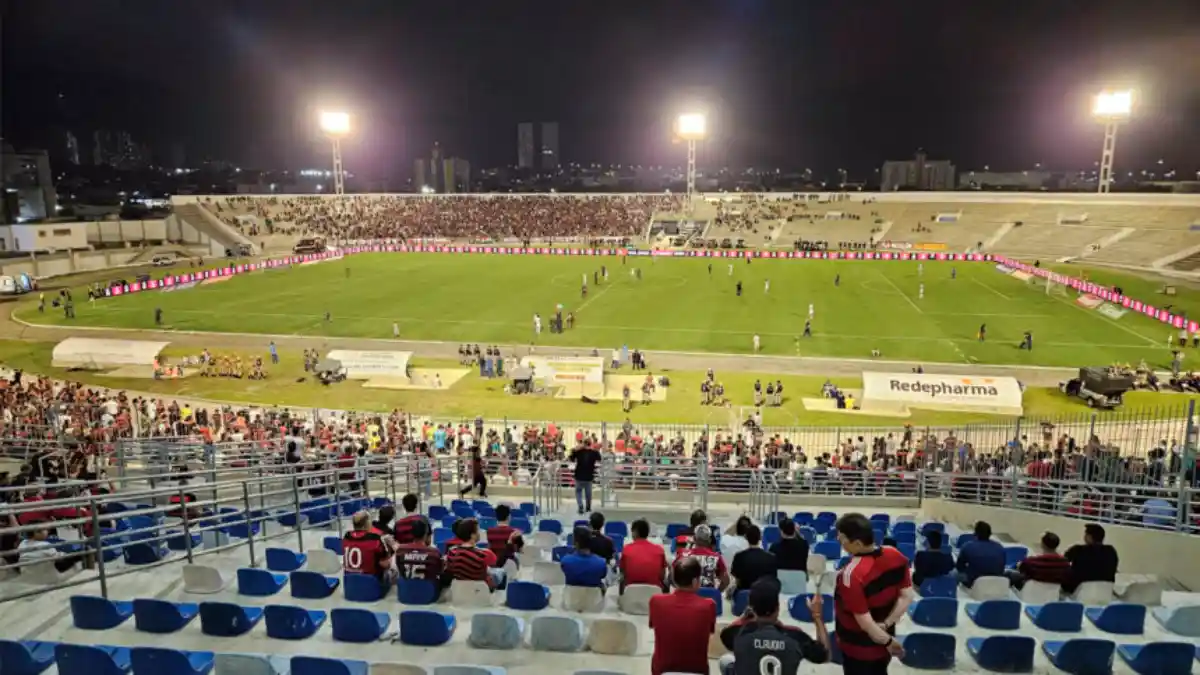 Flamengo e Madureira teve público decepcionante - Foto: Pedro Paulo Canhoto/Coluna do Fla