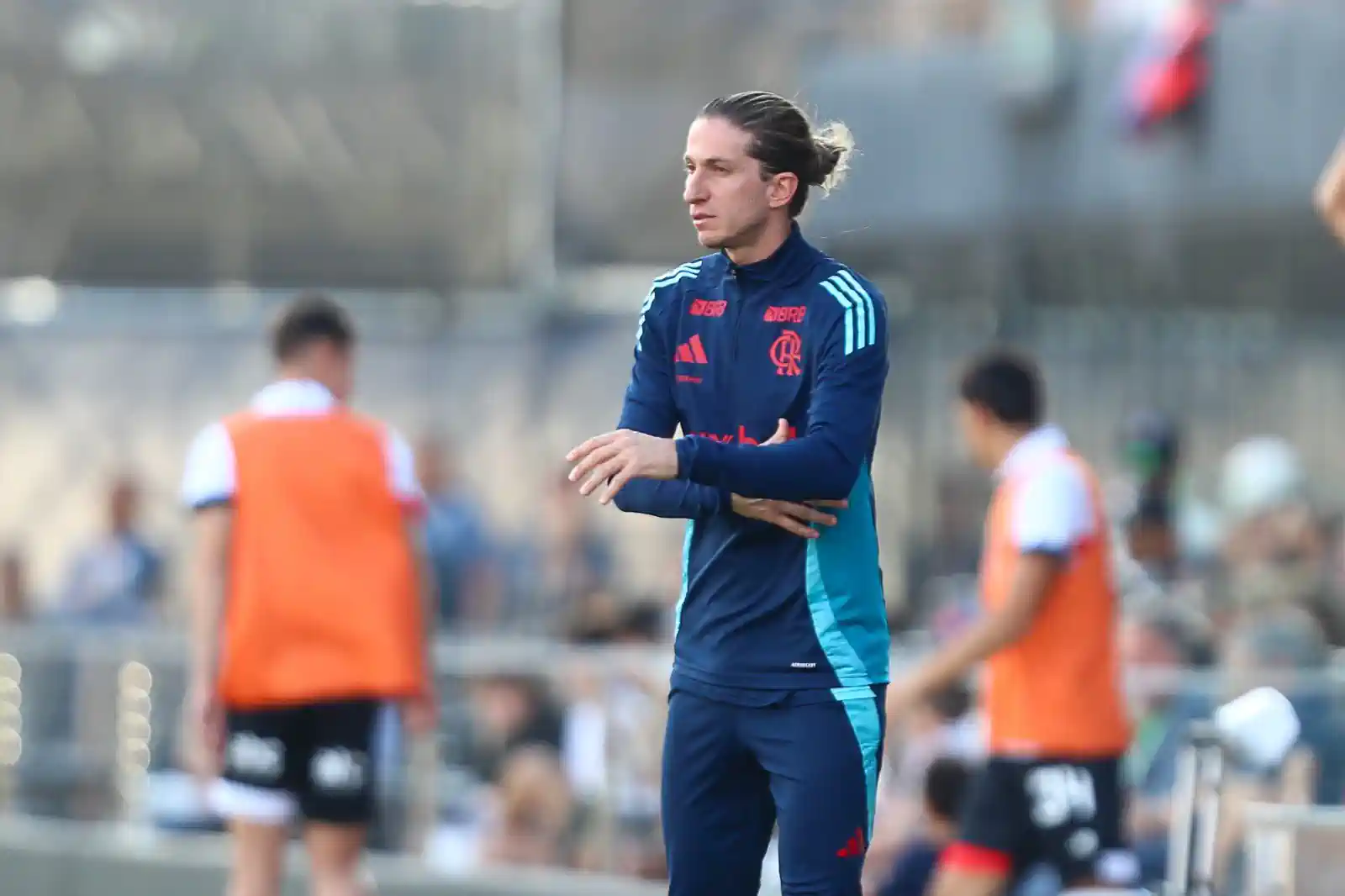 Após empate com o São Paulo, Filipe Luís comenta sobre Juninho no ataque do Flamengo