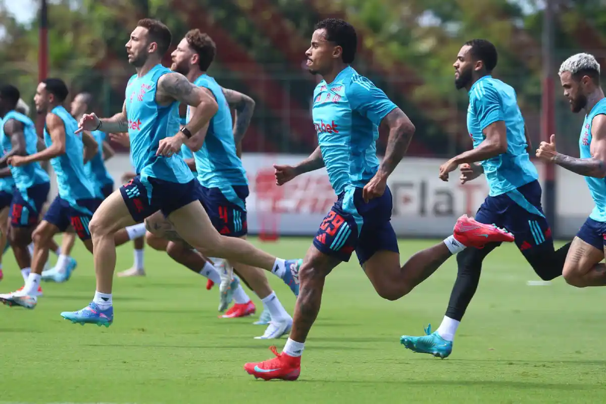 Treino definirá time titular do Flamengo - Foto: Gilvan de Souza/Flamengo