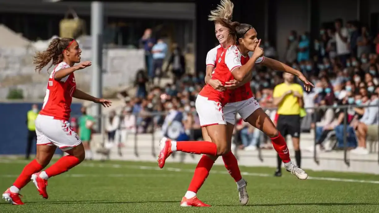 Flamengo certa contratação de atacante para equipe feminina ( Reprodução/ SC Braga)