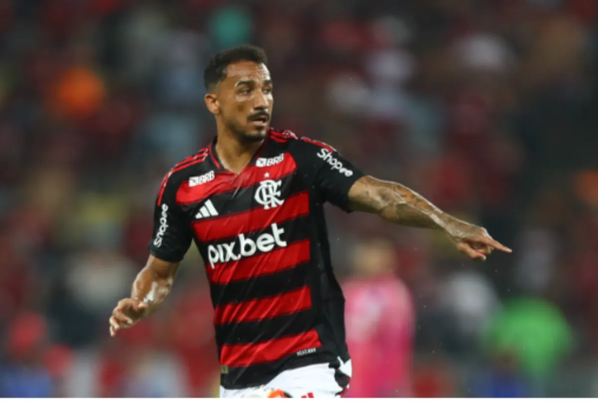 Torcedores nas redes sociais  enxergam Danilo como pilar de Filipe Luis  pelo Flamengo