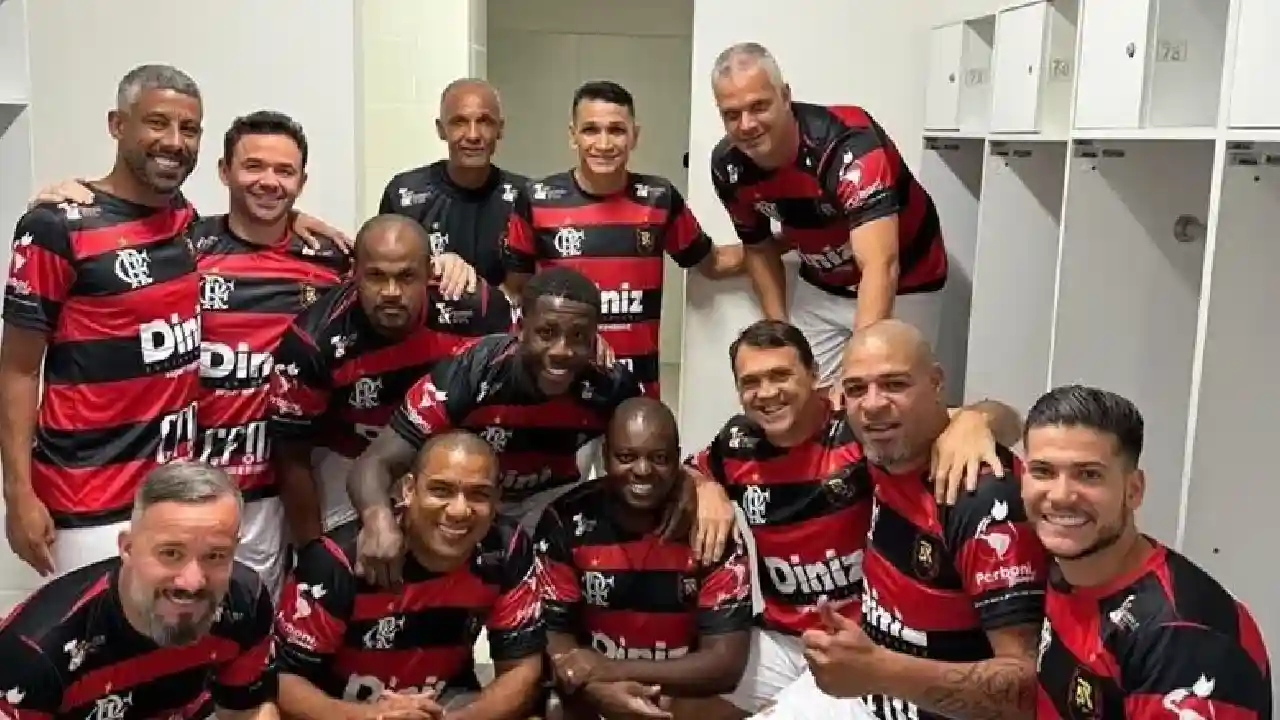 Ex-volante Airton declara torcida para o Botafogo na final da Supercopa, mas reforça carinho pelo Flamengo - foto: reprodução