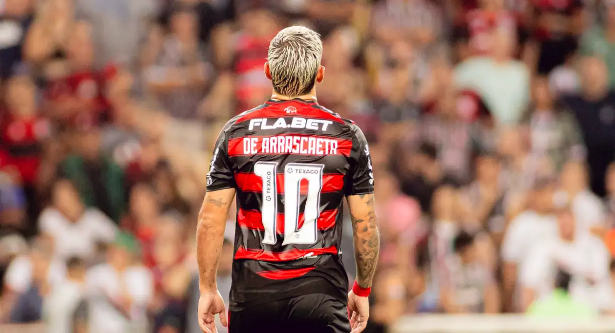 Ex- Flamengo elogia Arrascaeta pelo Mais Querido  " se ele não estiver é tudo igual...."