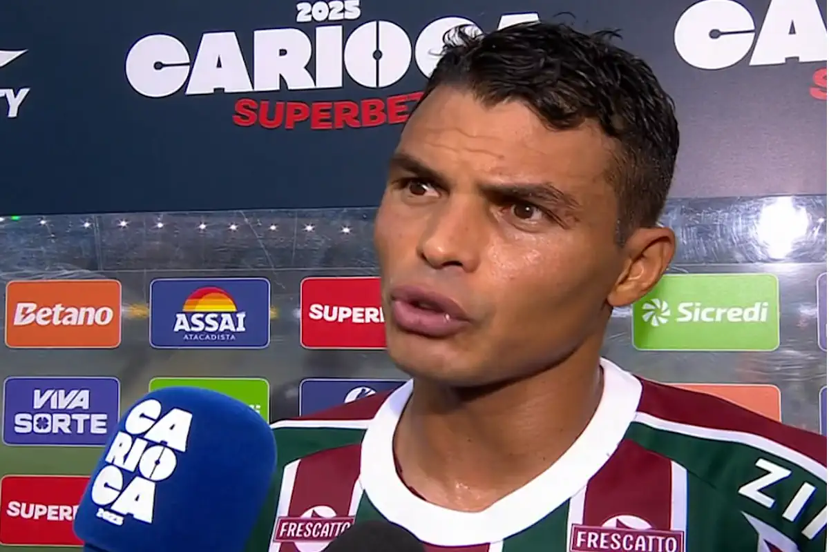 Segue o choro! Thiago Silva reclama de arbitragem em jogo entre Flamengo x Fluminense