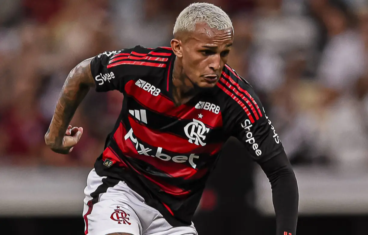 Wesley estreia na seleção brasileira ao lado de outros jogadores do Flamengo; Denílson questiona convocação ( Foto/ Flamengo )